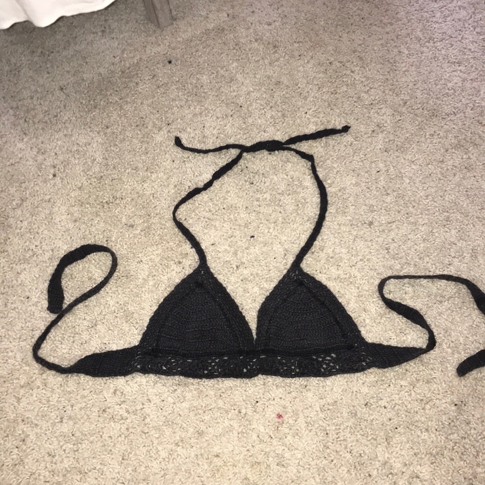 Kendall & Kylie crochet black bikini top
